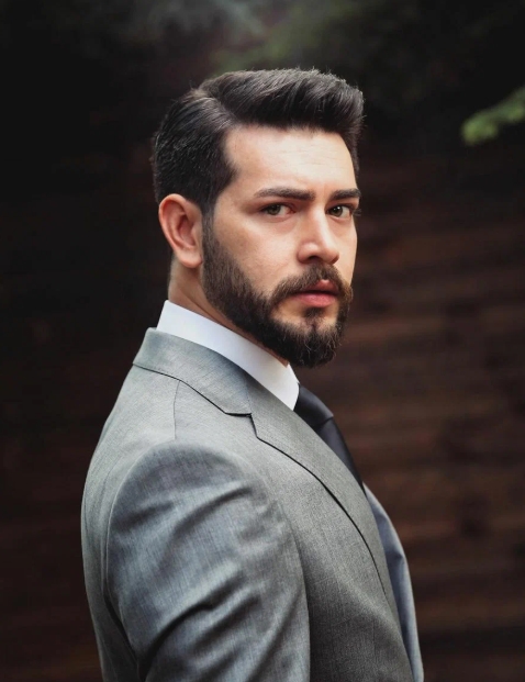 Baris Bektas